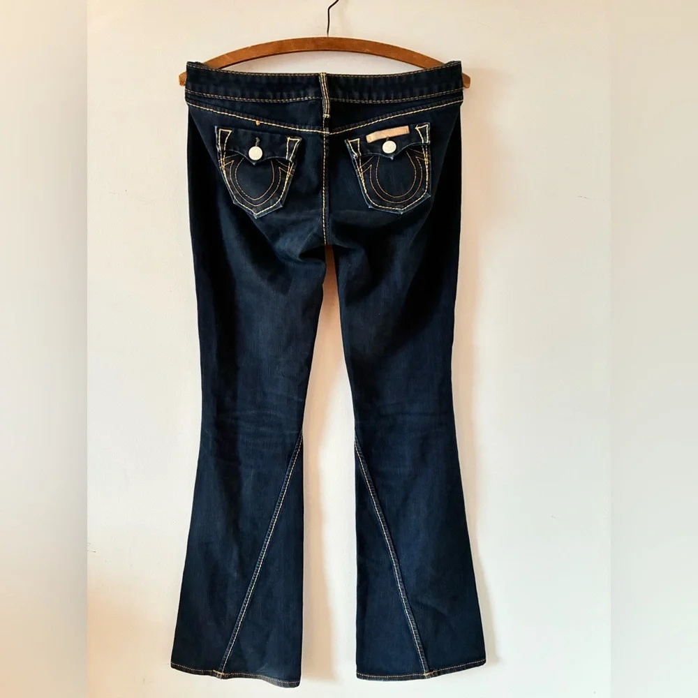TRUE RELIGION BECCA Mid-Rise Dark Wash Peak Spot Flared Bootcut Jeans - Size 28 - Picture 6 of 15